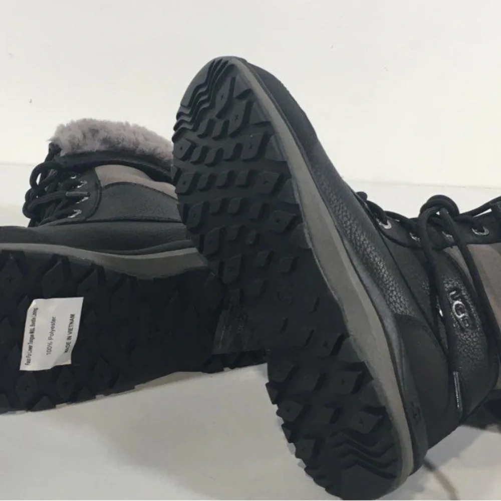 UGG Women's Adirondack III Black/Gray Winter Boots Size 6.5M
